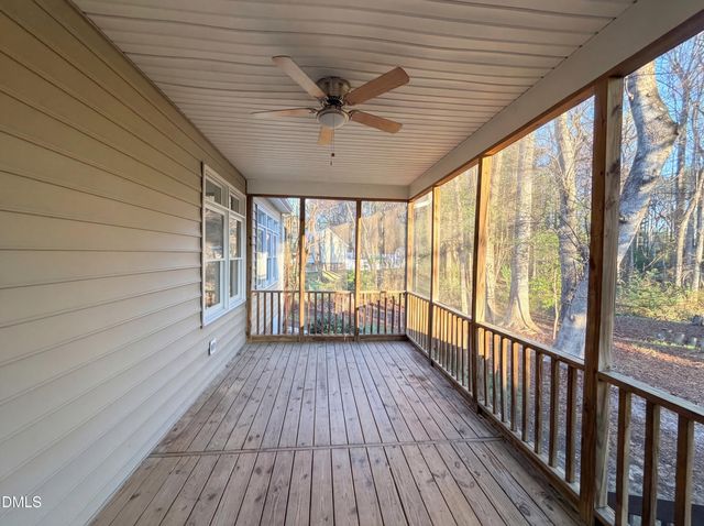 729 E Ivy Valley Drive, Fuquay Varina, NC 27526