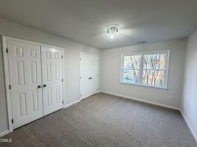 729 E Ivy Valley Drive, Fuquay Varina, NC 27526