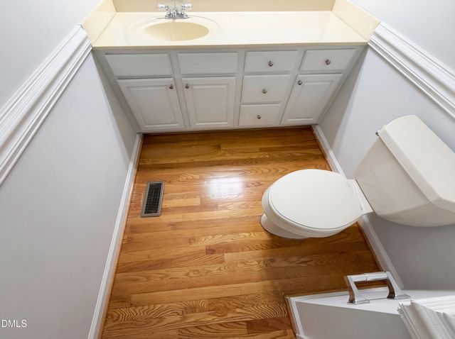 729 E Ivy Valley Drive, Fuquay Varina, NC 27526