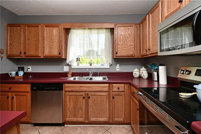 317 Woodruff Park Lane, Simpsonville, SC 29681
