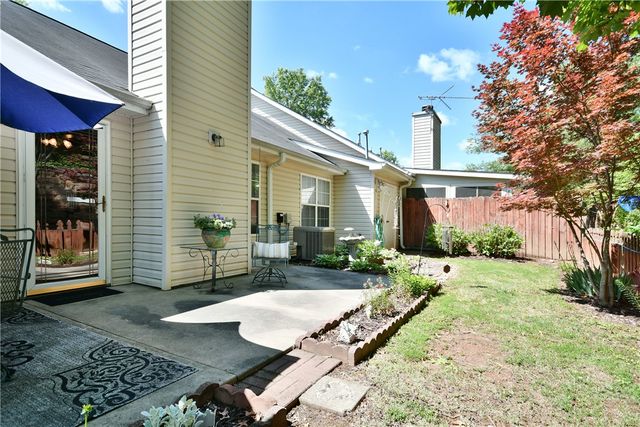 317 Woodruff Park Lane, Simpsonville, SC 29681