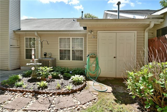 317 Woodruff Park Lane, Simpsonville, SC 29681