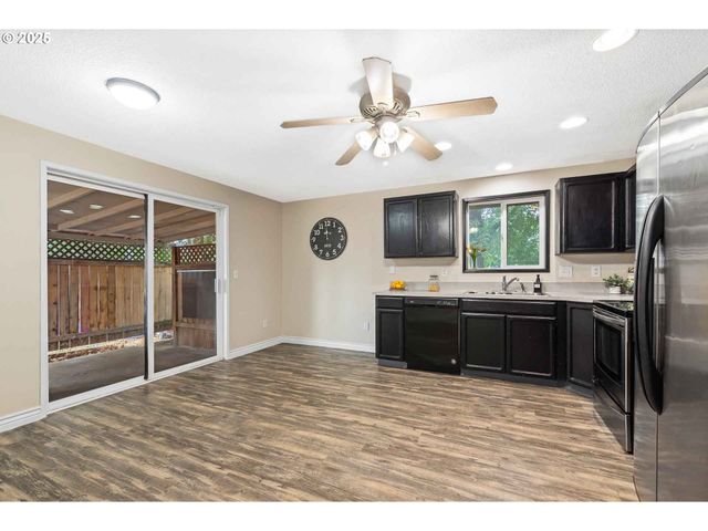 16106 Ne 1ST Cir, Vancouver, WA 98684
