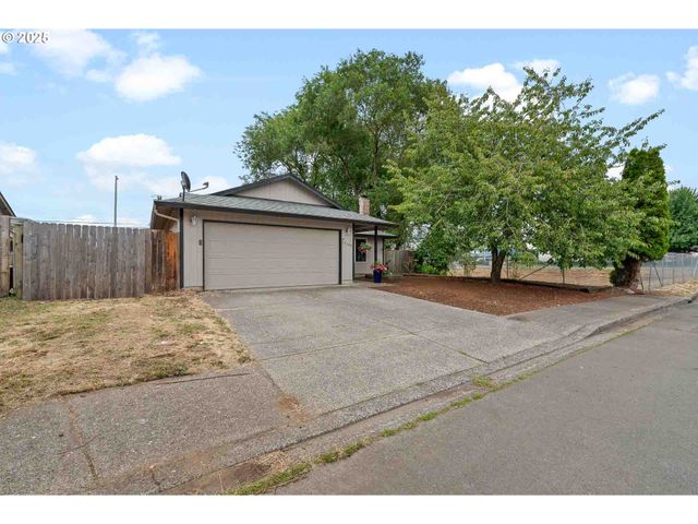 16106 Ne 1ST Cir, Vancouver, WA 98684