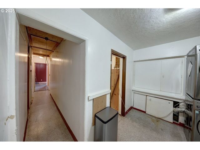 3162 MARINE Dr, Astoria, OR 97103