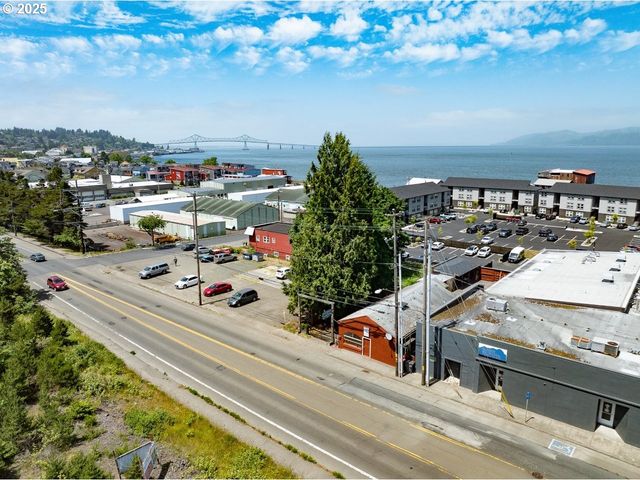 3162 MARINE Dr, Astoria, OR 97103