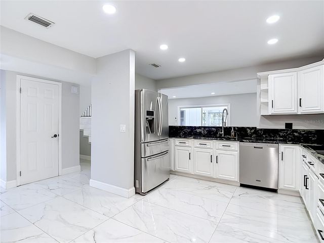 8725 BAY POINTE DRIVE, Tampa, FL 33615
