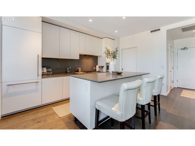 1150 Nw QUIMBY St 406, Portland, OR 97209