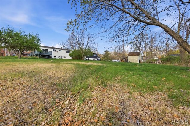 2266 Starling Airport Road, Arnold, MO 63010