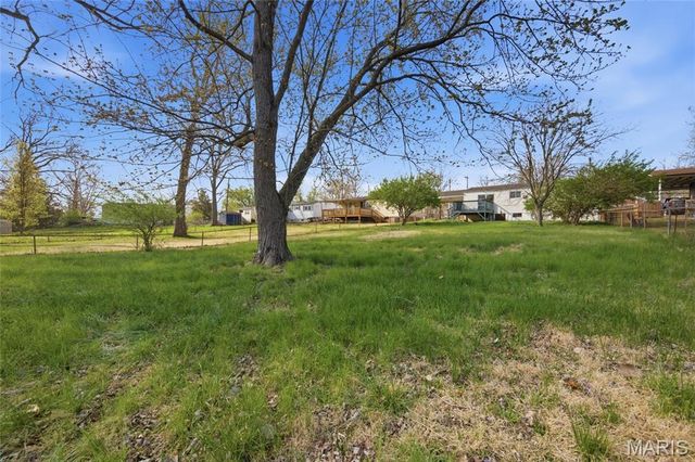 2266 Starling Airport Road, Arnold, MO 63010