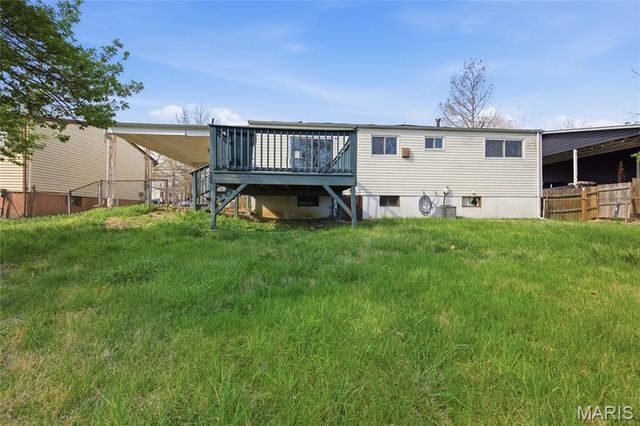 2266 Starling Airport Road, Arnold, MO 63010