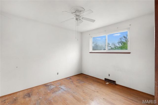 2266 Starling Airport Road, Arnold, MO 63010