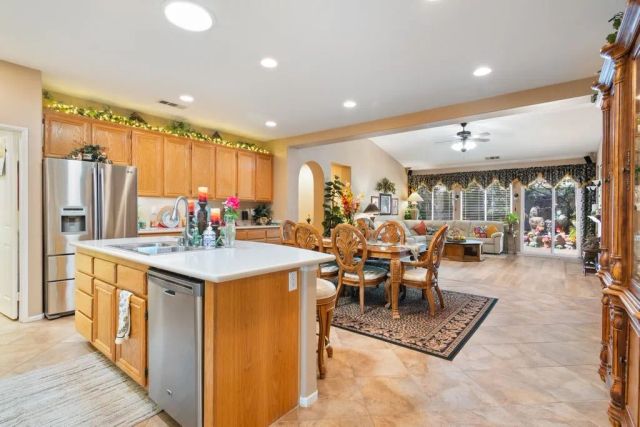 26101 Shady Brook, Murrieta, CA 92563