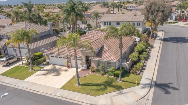 26101 Shady Brook, Murrieta, CA 92563