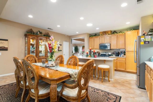 26101 Shady Brook, Murrieta, CA 92563