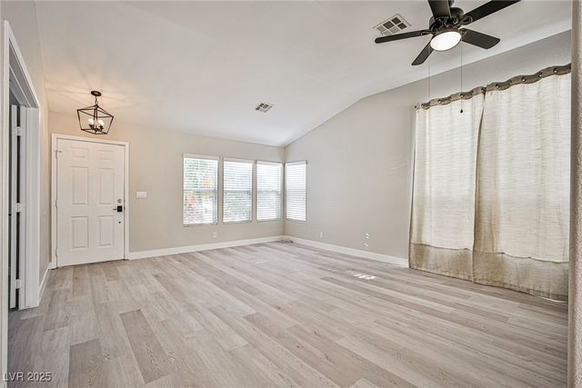 9514 Teton Vista Avenue, Las Vegas, NV 89117