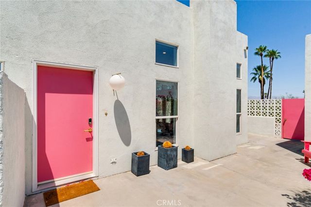 2723 N Junipero, Palm Springs, CA 92262
