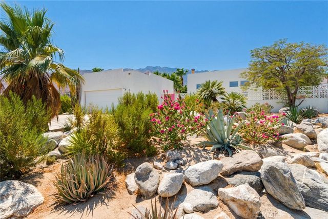 2723 N Junipero, Palm Springs, CA 92262