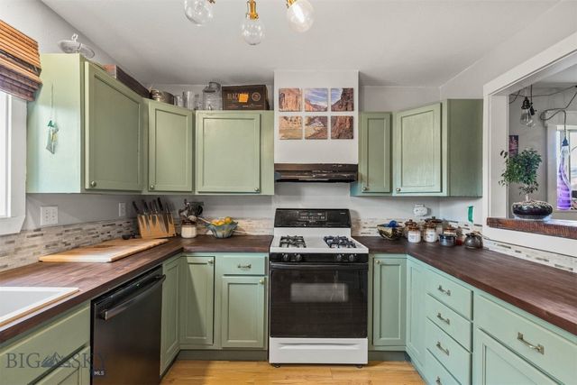 102 9th Street, Belgrade, MT 59714