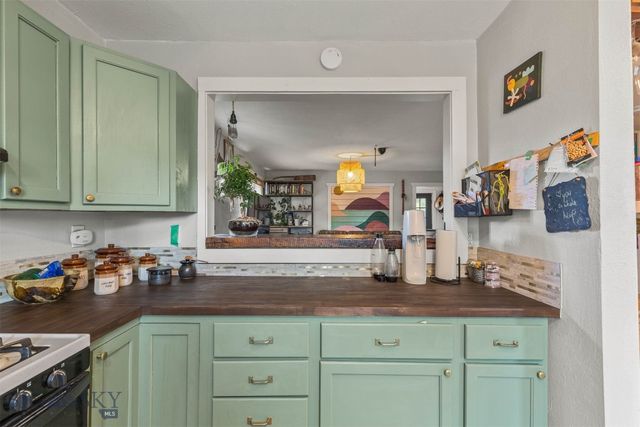 102 9th Street, Belgrade, MT 59714