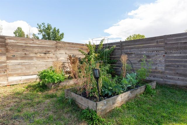 102 9th Street, Belgrade, MT 59714