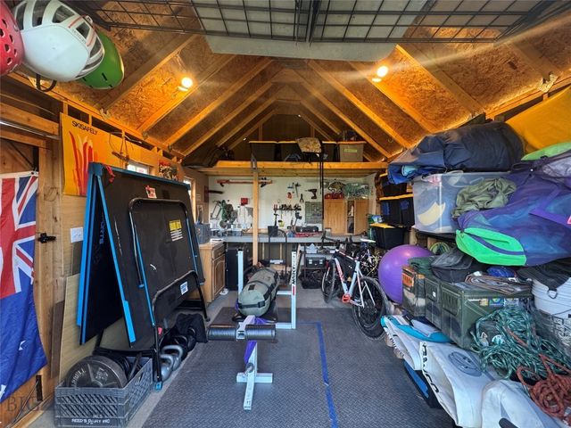 102 9th Street, Belgrade, MT 59714