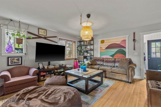 102 9th Street, Belgrade, MT 59714