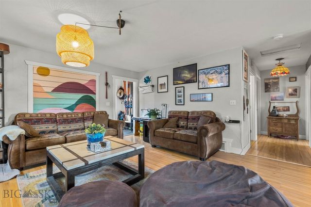 102 9th Street, Belgrade, MT 59714