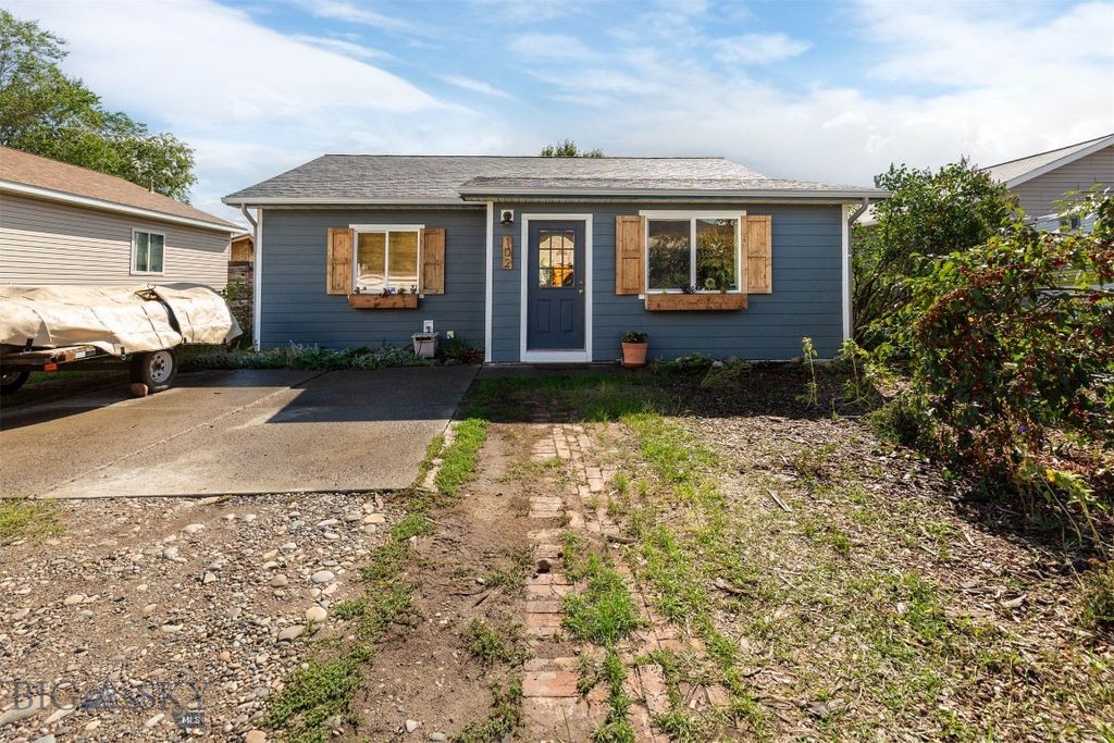 102 9th Street, Belgrade, MT 59714
