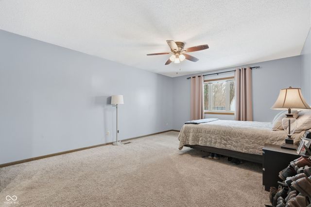 4801 N Camelot Drive, Muncie, IN 47304