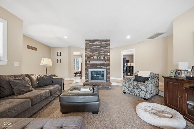 4801 N Camelot Drive, Muncie, IN 47304