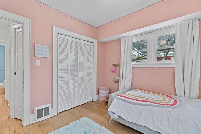 8140 Stickney AVENUE, Wauwatosa, WI 53213