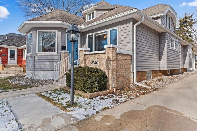 8140 Stickney AVENUE, Wauwatosa, WI 53213