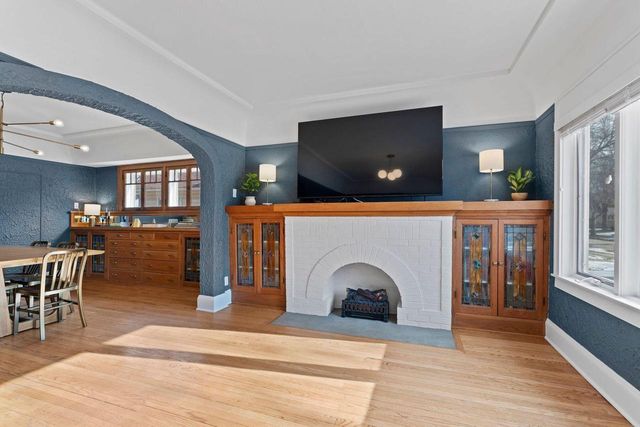 8140 Stickney AVENUE, Wauwatosa, WI 53213