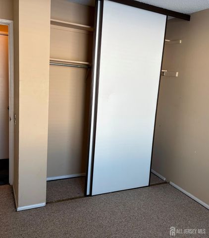 278 Crosse Drive 1C, Monroe, NJ 08831