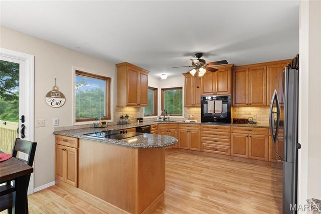 2404 Stoney Brook Drive, O'fallon, MO 63368