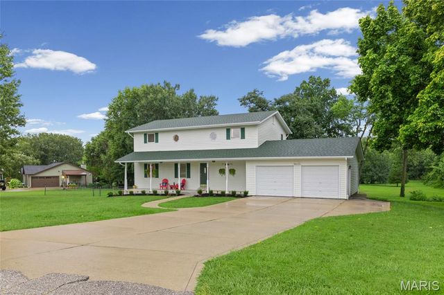 2404 Stoney Brook Drive, O'fallon, MO 63368