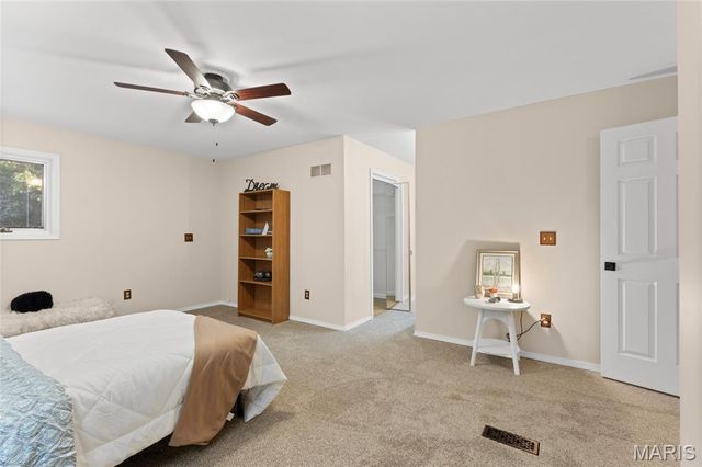 2404 Stoney Brook Drive, O'fallon, MO 63368