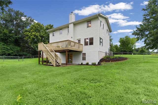 2404 Stoney Brook Drive, O'fallon, MO 63368