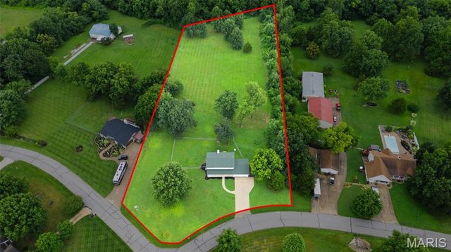 2404 Stoney Brook Drive, O'fallon, MO 63368