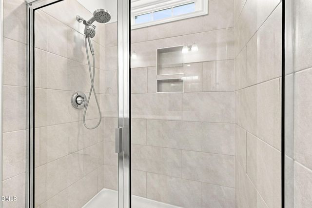 2003 Knight Crossing Road, Durham, NC 27703