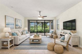 1570 Oceania DR S, Naples, FL 34113