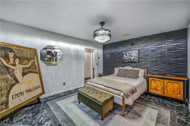 9175 Detwiler Road, Canfield, OH 44406