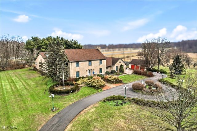 9175 Detwiler Road, Canfield, OH 44406