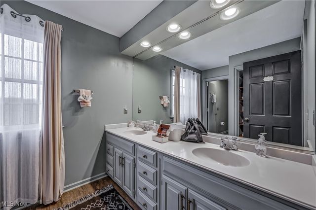 9175 Detwiler Road, Canfield, OH 44406