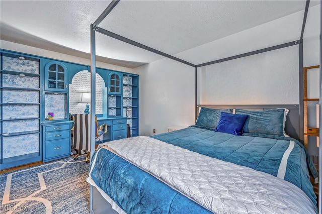 9175 Detwiler Road, Canfield, OH 44406