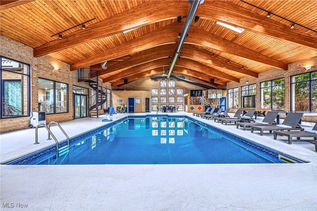 9175 Detwiler Road, Canfield, OH 44406