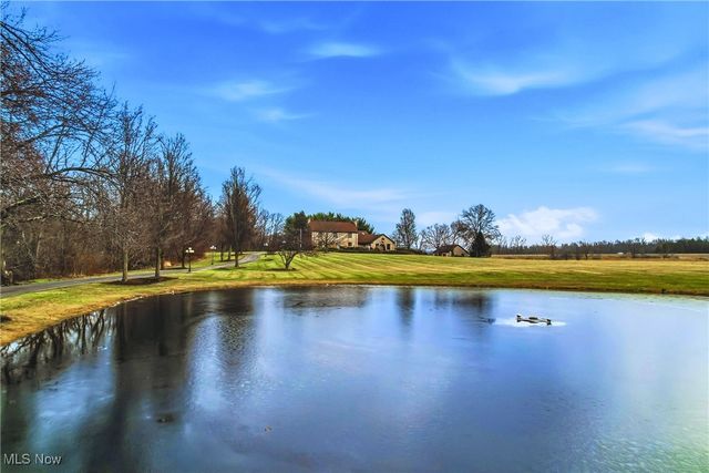 9175 Detwiler Road, Canfield, OH 44406