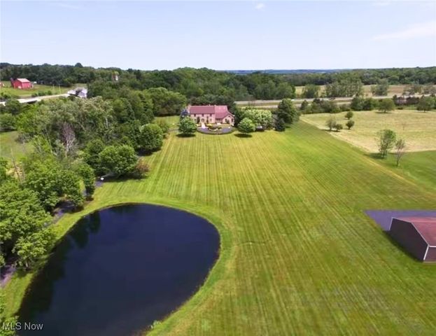 9175 Detwiler Road, Canfield, OH 44406