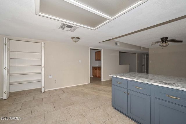 1719 W YUKON Drive, Phoenix, AZ 85027